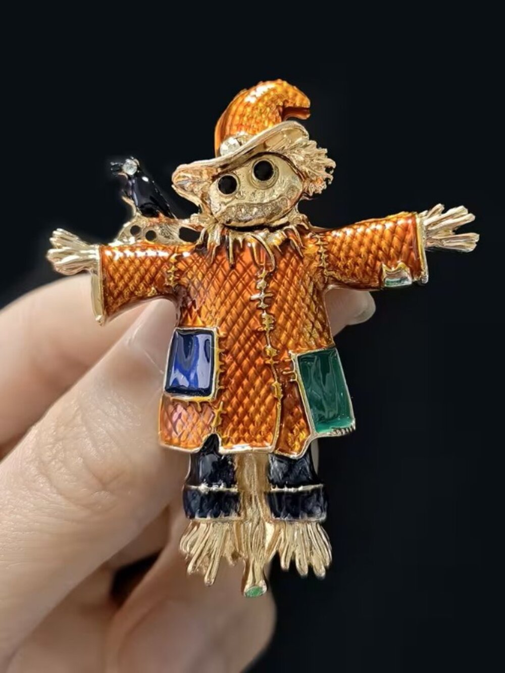 Enamels Scarecrow Brooch Z240